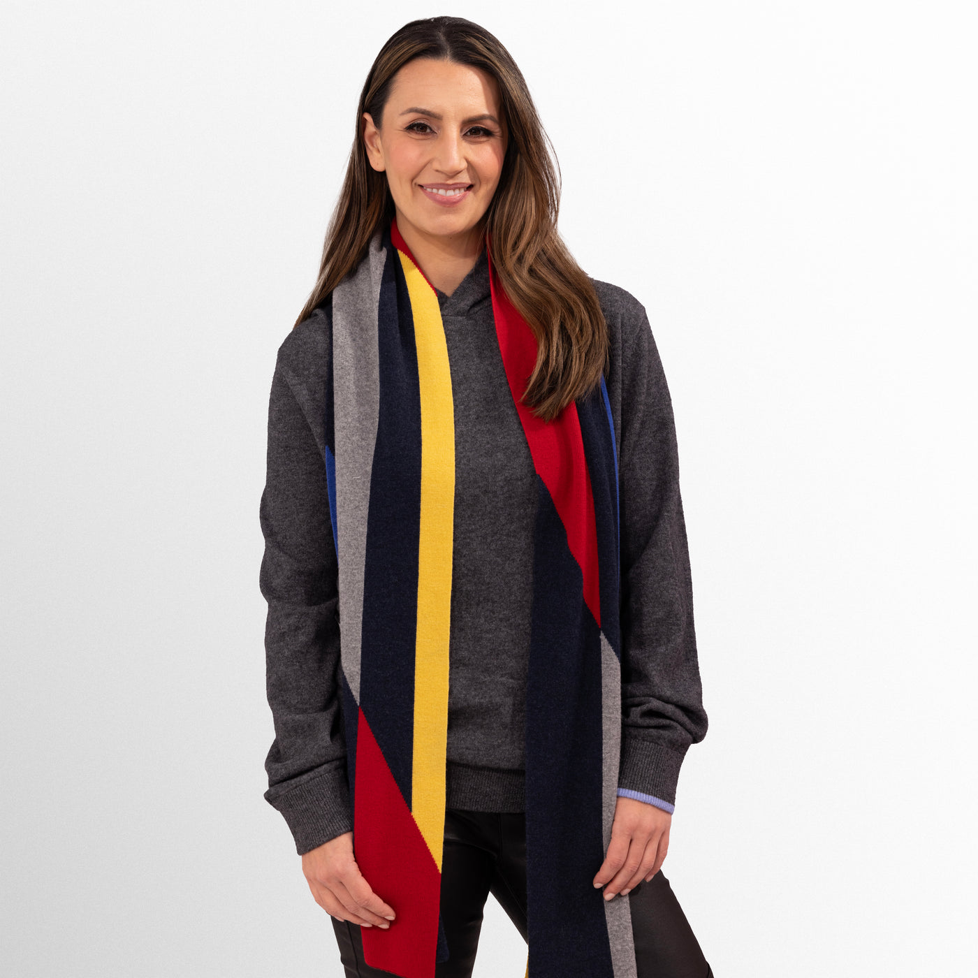 BOLD RHOMBUS SCARF<br><h1 style="font-size: 80%; color: red";>  PRE-ORDER</font>
